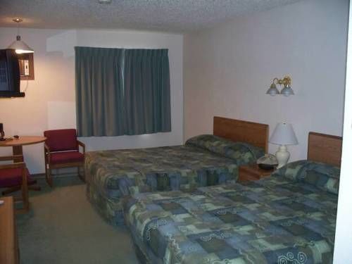 Woodland Inn & Suites Medford Екстериор снимка